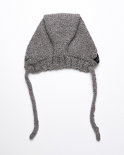 Load image into Gallery viewer, Medium grey alpaca wool bonnet