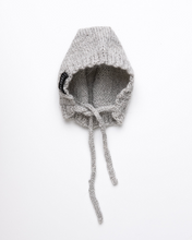 Load image into Gallery viewer, Light grey bonnet
